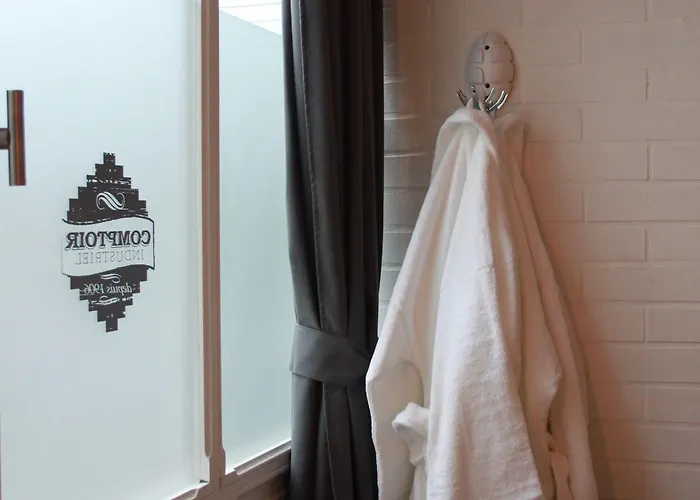 Le Comptoir Industriel Hotel Lilla